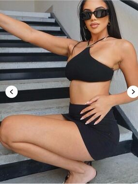 Fashion nova black mini skirt tight